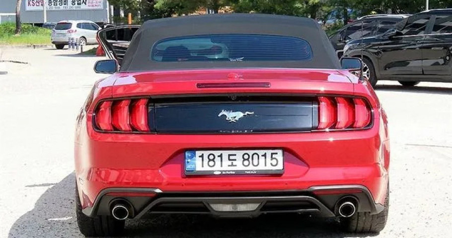 Ford Mustang 
