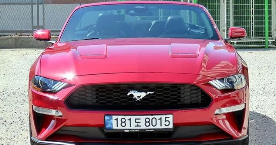 Ford Mustang 