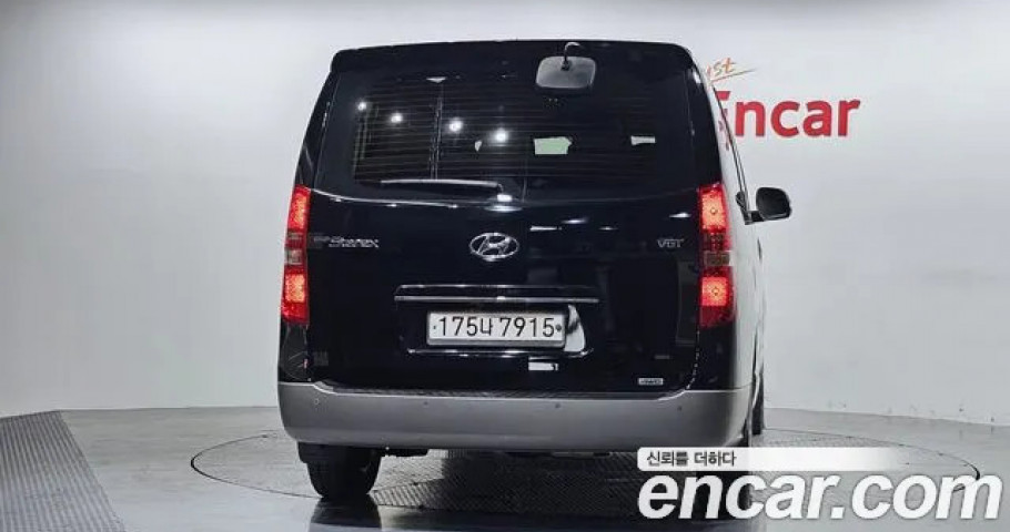 Hyundai Starex 