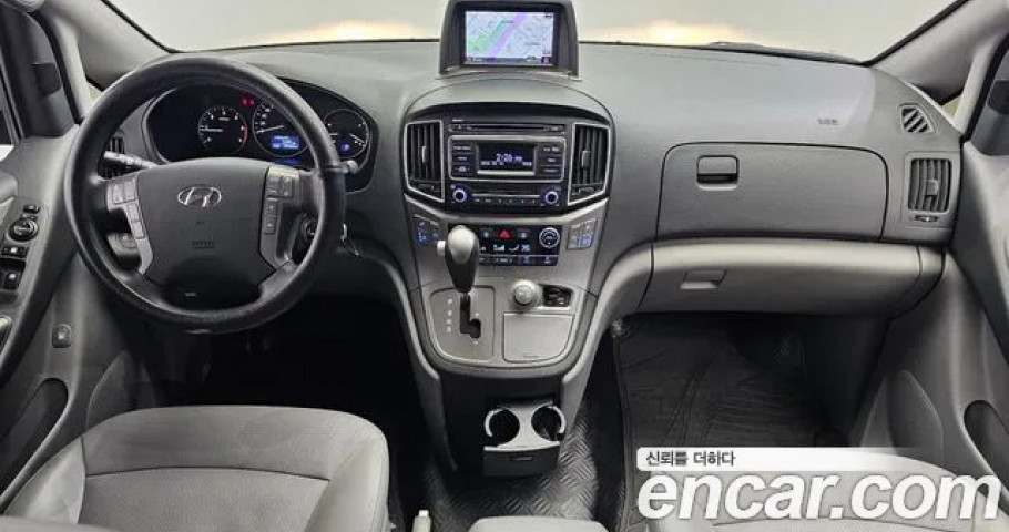Hyundai Starex 