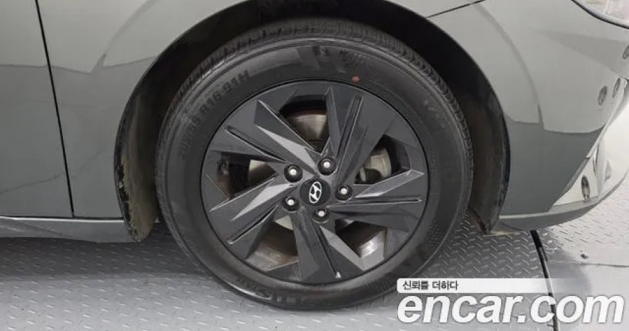 Hyundai Avante (Elantra) 