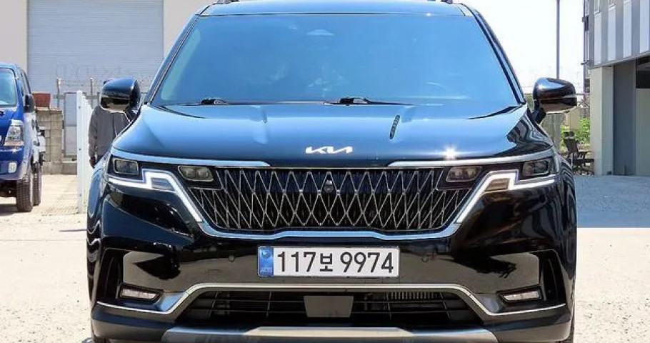 Kia Carnival 