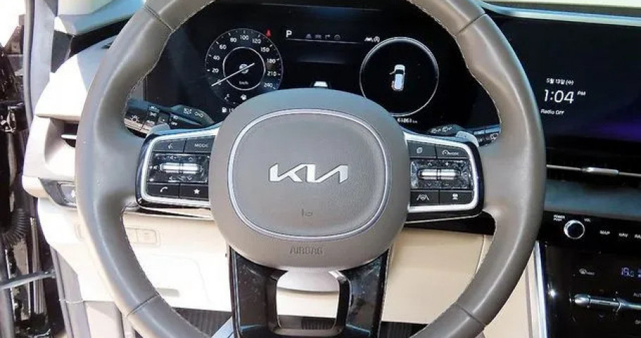 Kia Carnival 