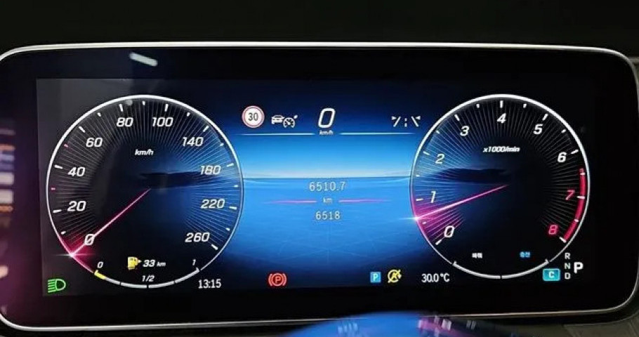 Mercedes-Benz C-Class 