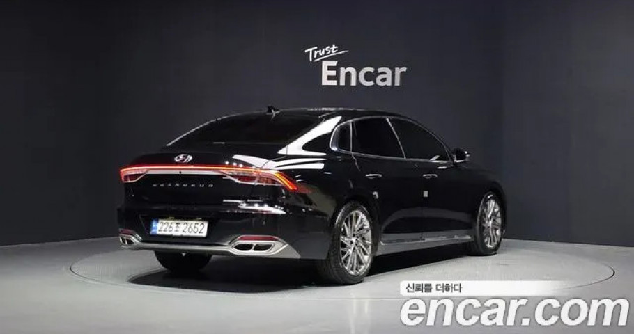Hyundai Grandeur 