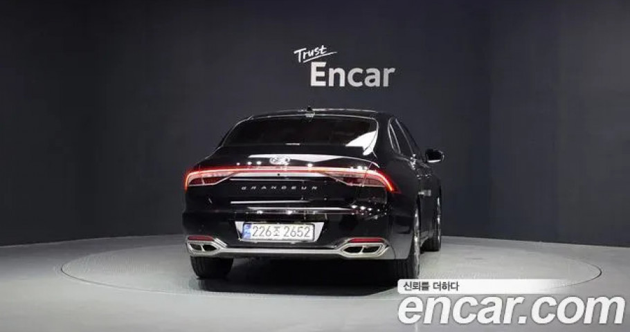 Hyundai Grandeur 