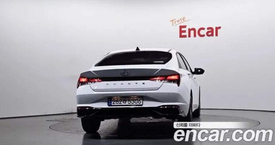 Hyundai Avante (Elantra) 