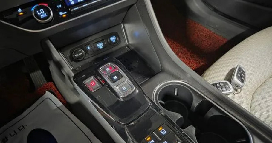Hyundai Sonata 