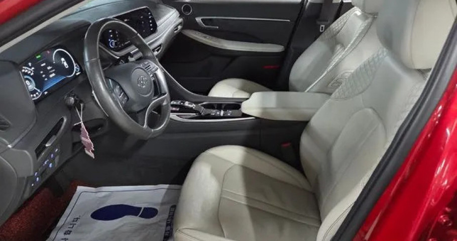 Hyundai Sonata 