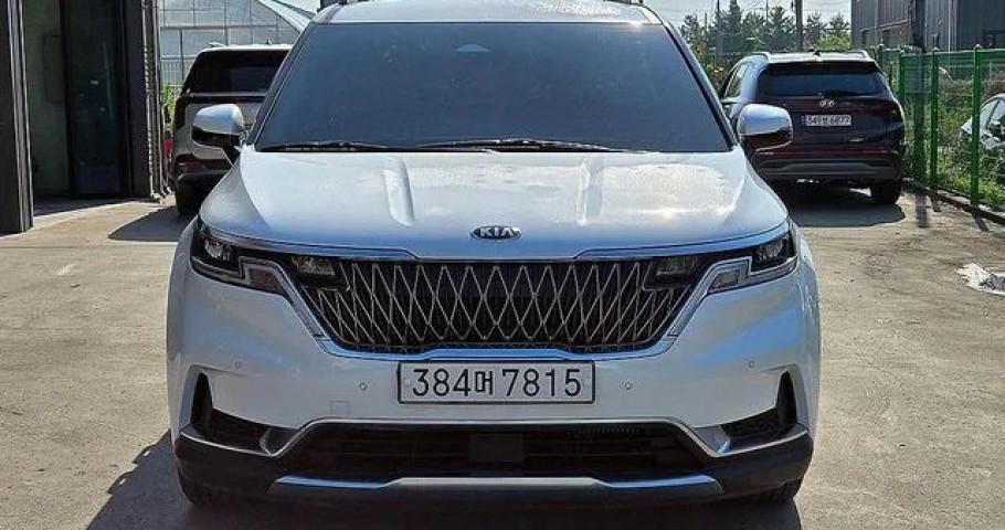 Kia Carnival 
