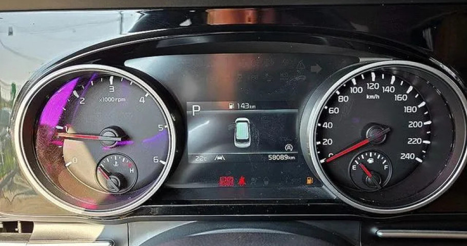 Kia Carnival 