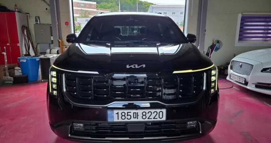 Kia Carnival 