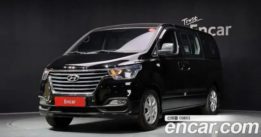 Hyundai Starex 