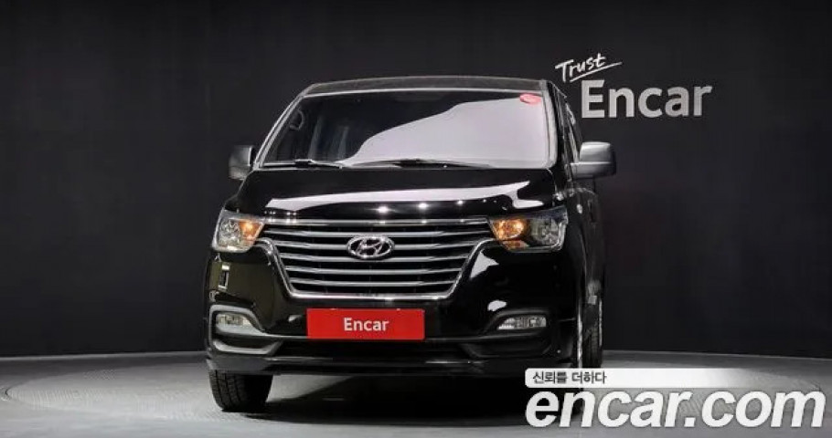 Hyundai Starex 