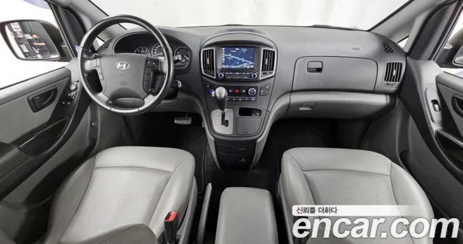 Hyundai Starex 
