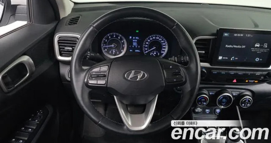 Hyundai Venue 