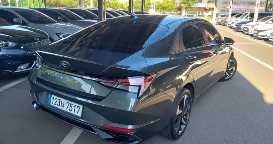 Hyundai Avante (Elantra) 