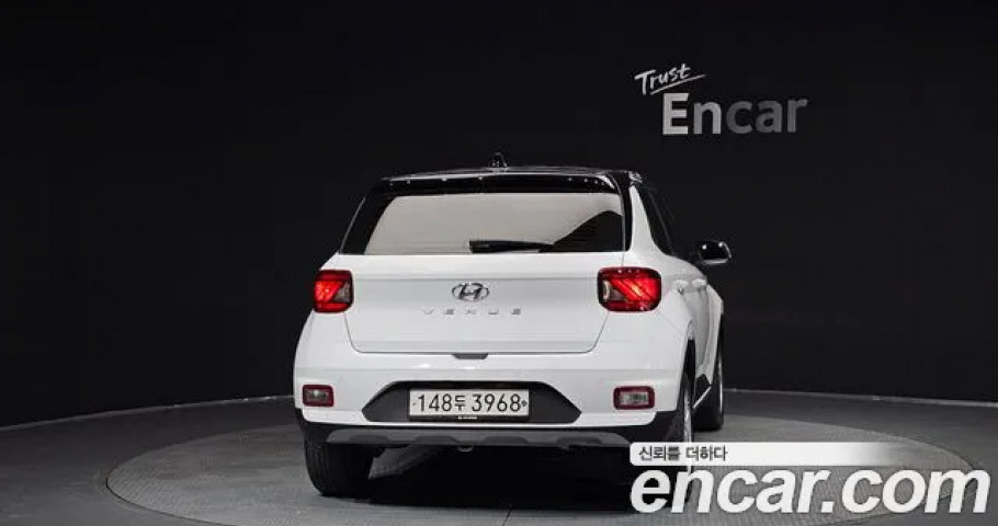 Hyundai Venue 