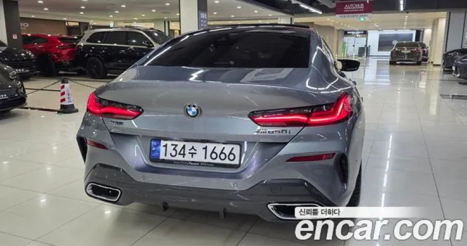 Bmw 8-Series 