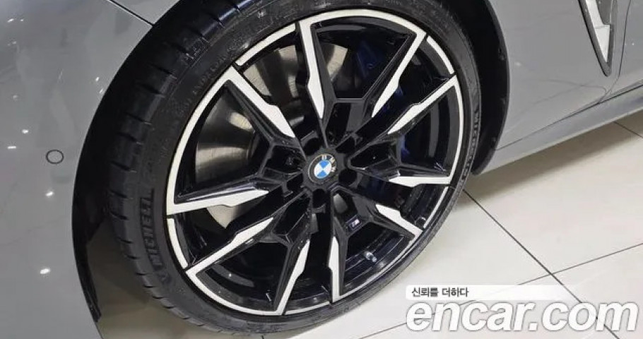 Bmw 8-Series 