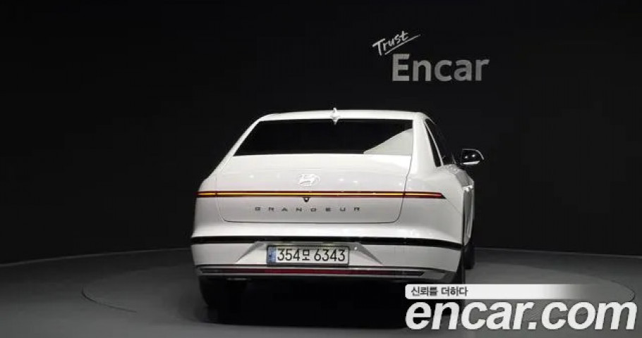 Hyundai Grandeur 