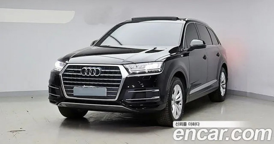 Audi Q7 