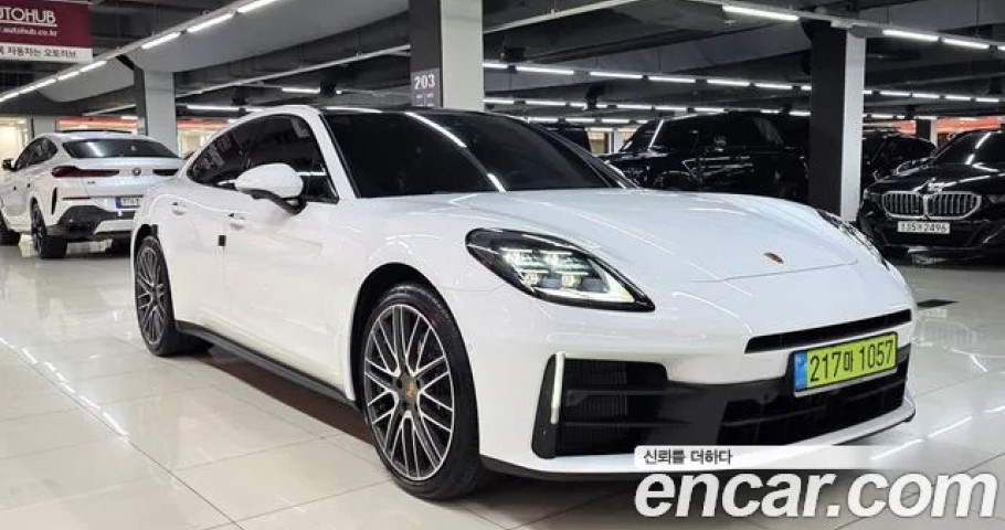 Porsche Panamera 