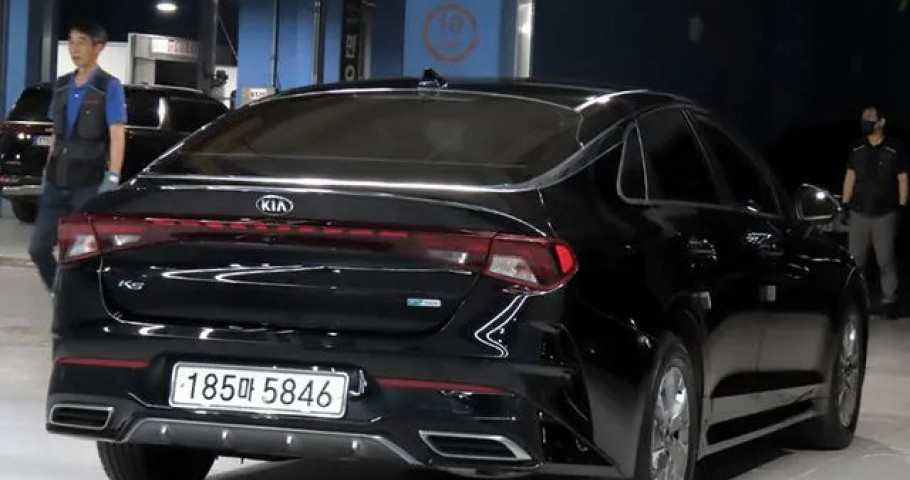 Kia K5 