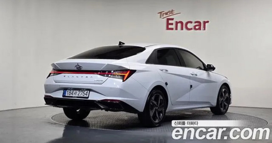Hyundai Avante (Elantra) 