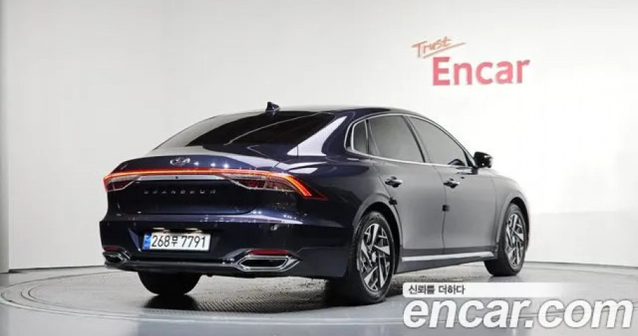 Hyundai Grandeur 
