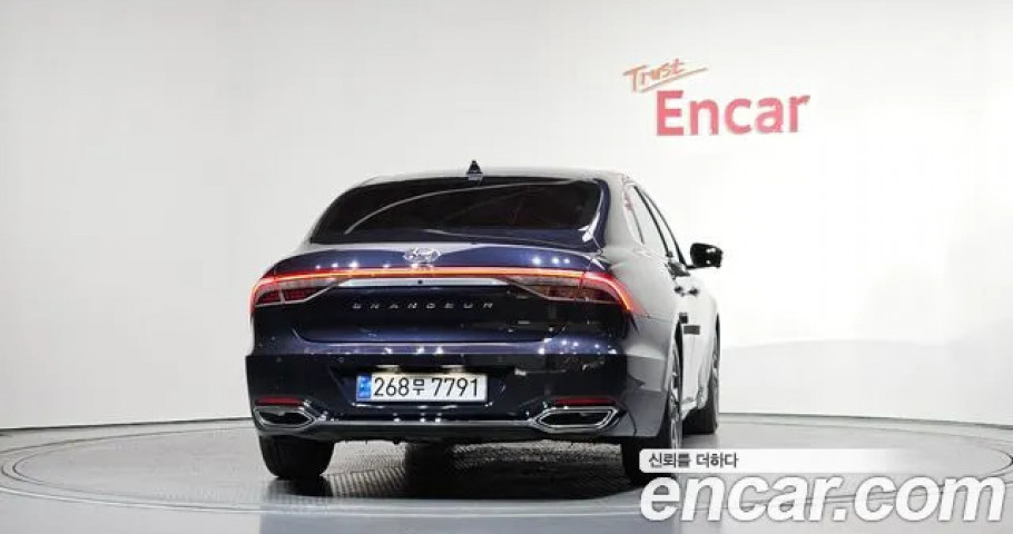 Hyundai Grandeur 