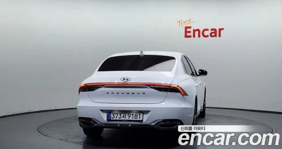 Hyundai Grandeur 