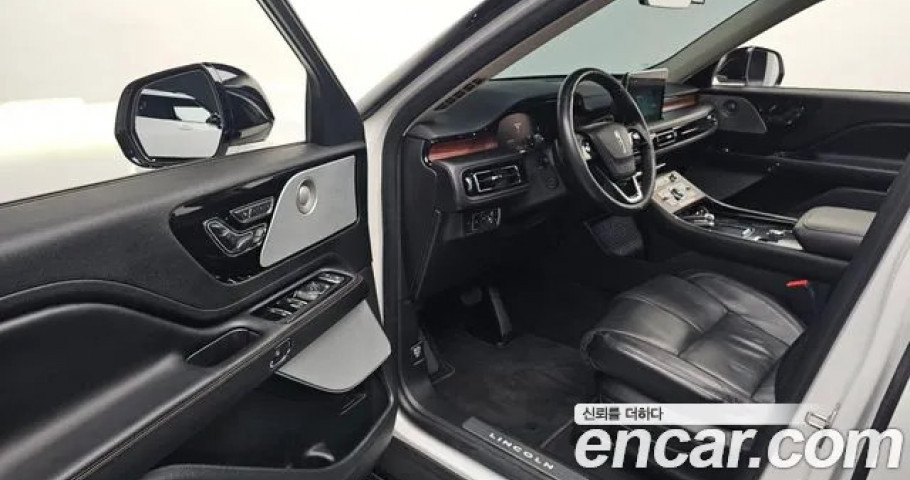 Lincoln Aviator 