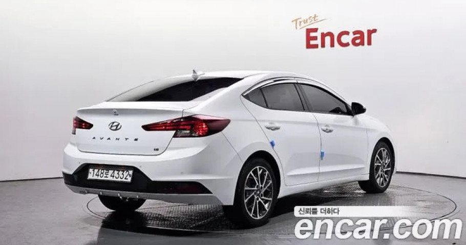 Hyundai Avante (Elantra) 