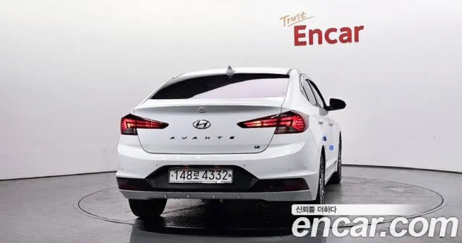 Hyundai Avante (Elantra) 