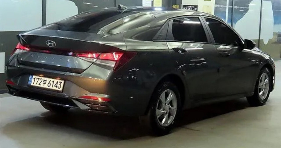 Hyundai Avante (Elantra) 