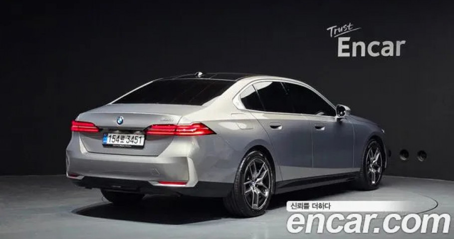 Bmw 5-Series 