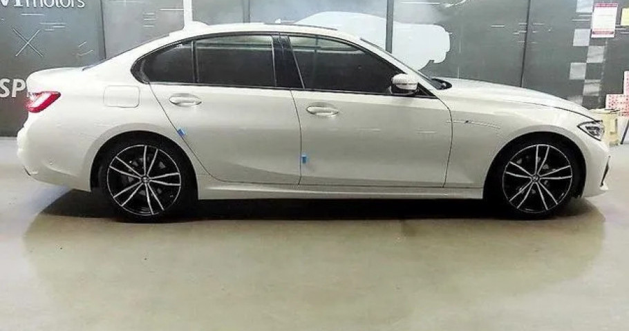 Bmw 3-Series 