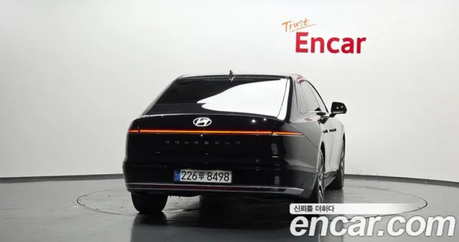 Hyundai Grandeur 