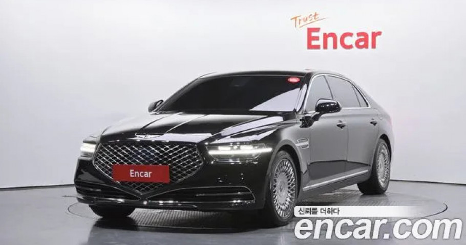 Genesis G90 