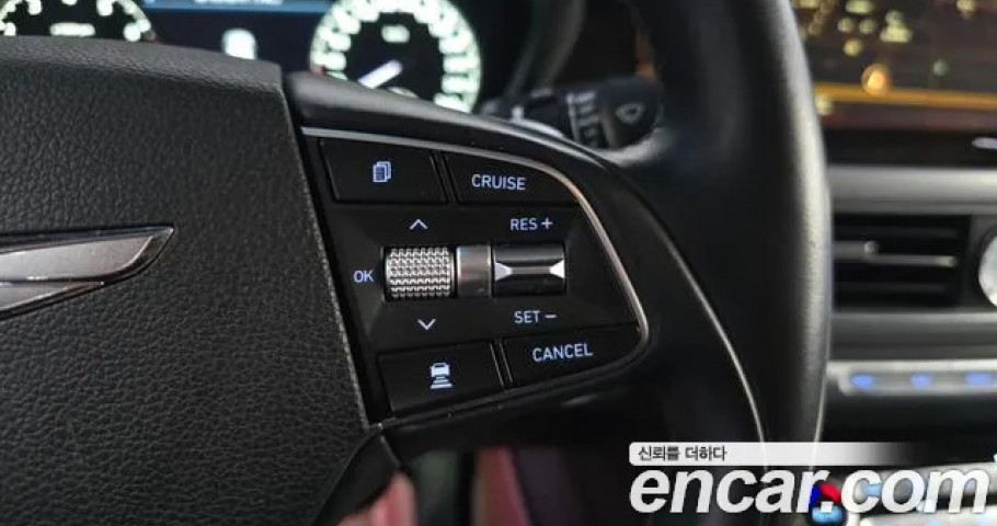 Genesis G90 