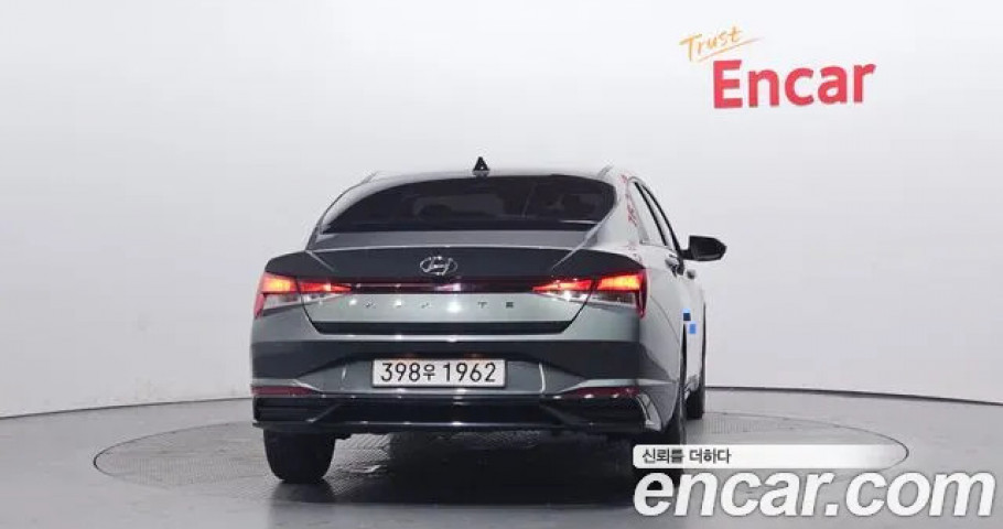 Hyundai Avante (Elantra) 