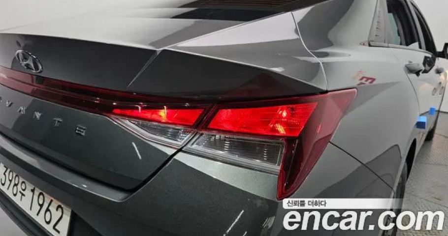 Hyundai Avante (Elantra) 