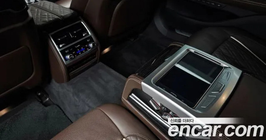 Bmw 7-Series 