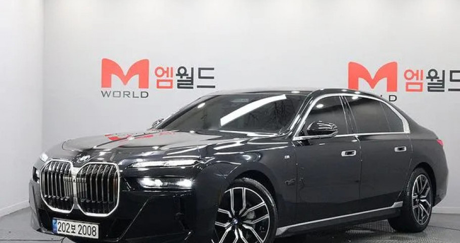 Bmw 7-Series 