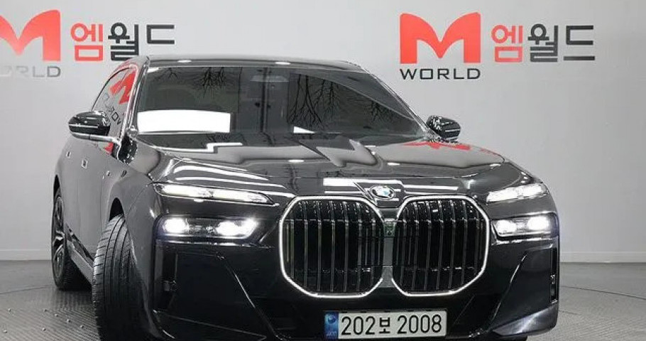 Bmw 7-Series 