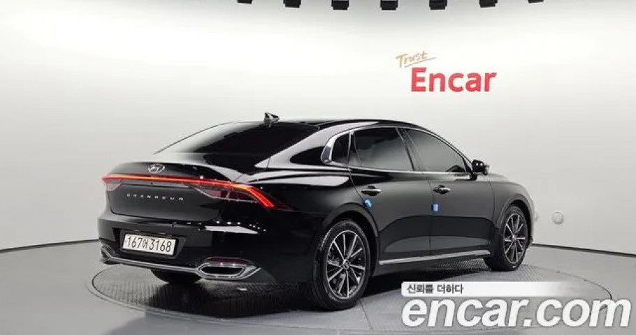 Hyundai Grandeur 
