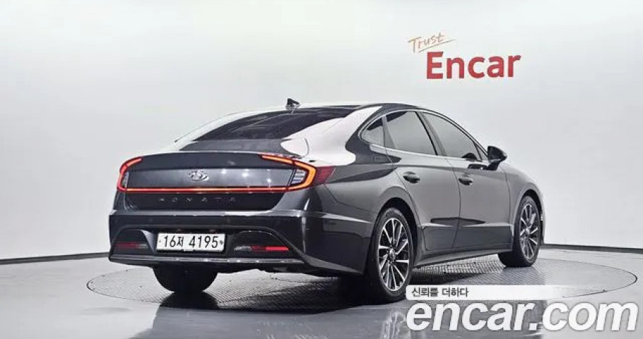 Hyundai Sonata 