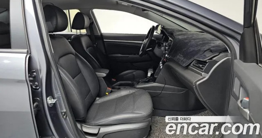 Hyundai Avante (Elantra) 