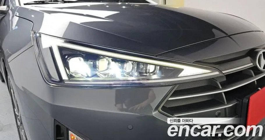Hyundai Avante (Elantra) 